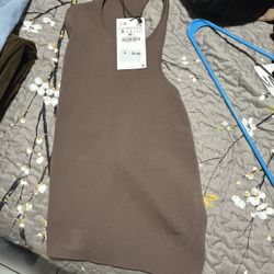 Zara Blk Sleeveless Scoop Neck Cross 