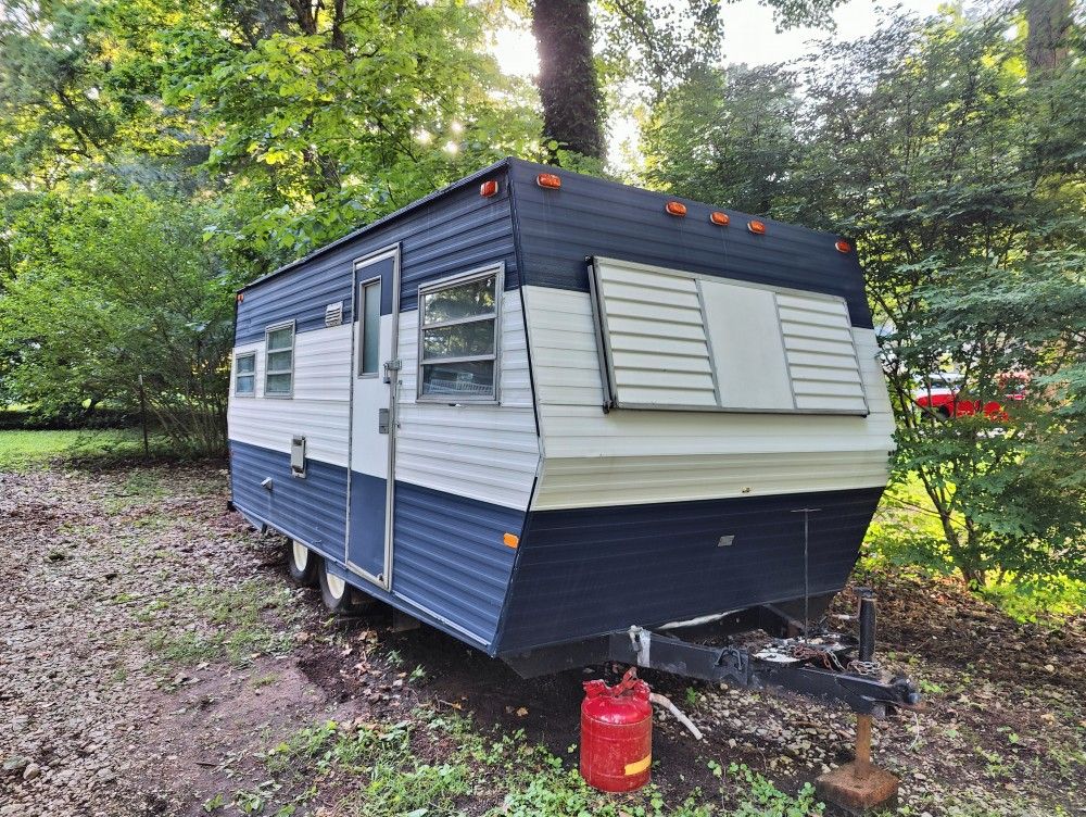 1985 Playmate Camper