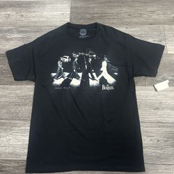 Men’s The Beatles Abbey Road Shirt Large 