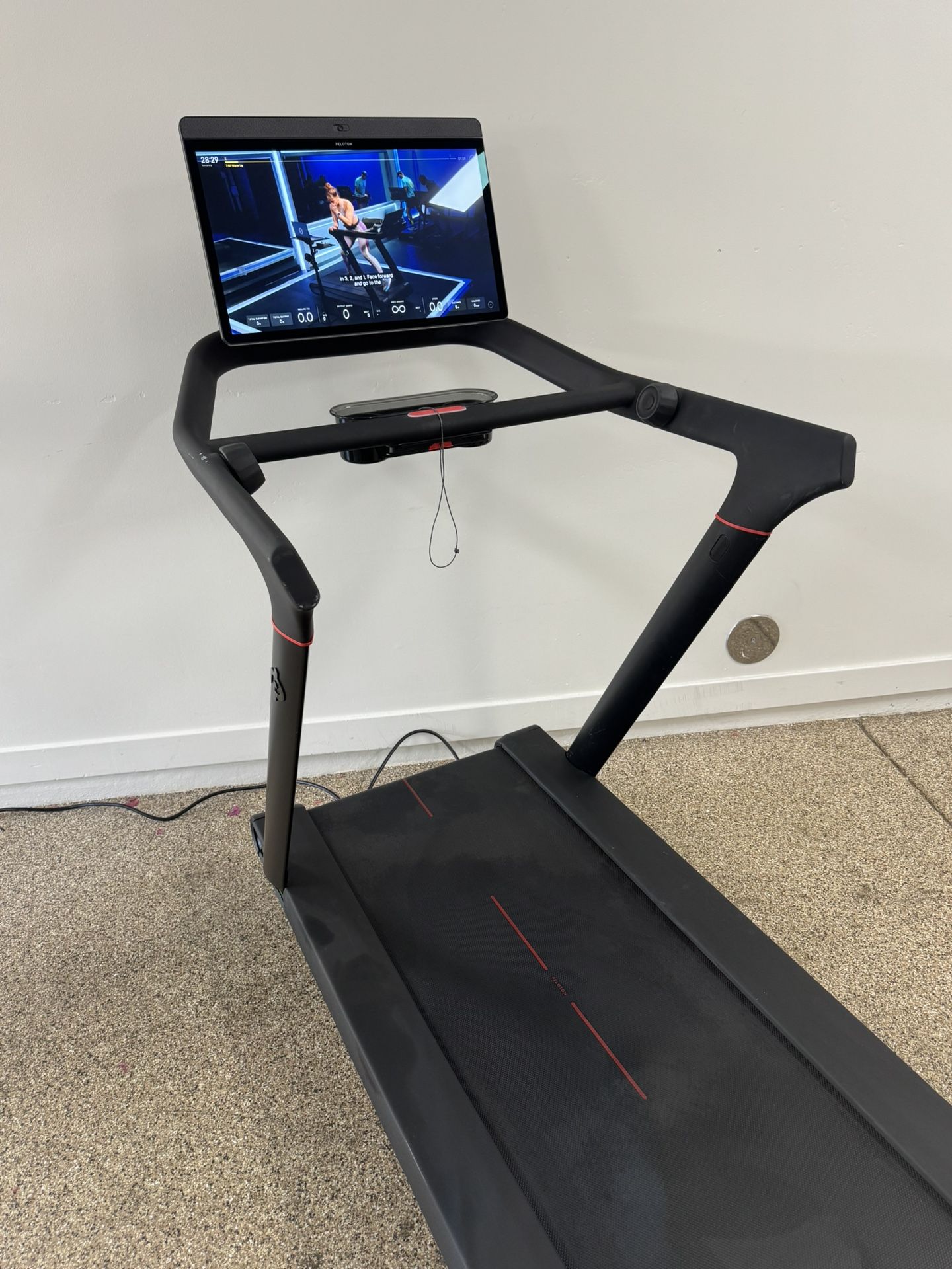 Peloton Treadmill w/ 24" Touchscreen