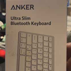 Anker Ultra slim Bluetooth Keyboard 