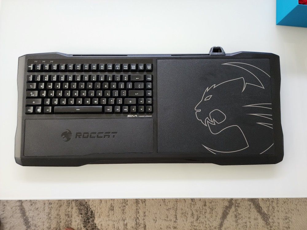 Roccat Sova Lapboard Keyboard