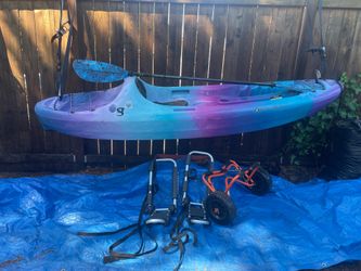 Perception Access 9.5 Kayak with Accessories