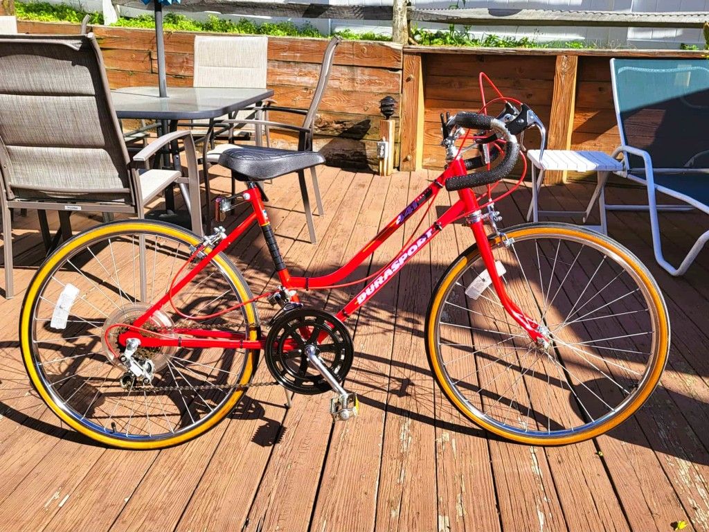 Vintage Huffy Durasport 24 inch 10 speed - Awesome condition - $100 (Pasadena) All That You Do To Protect Our Country