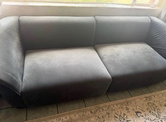 Nymora 87.25 in. Modern 3-seater Curved Sofa