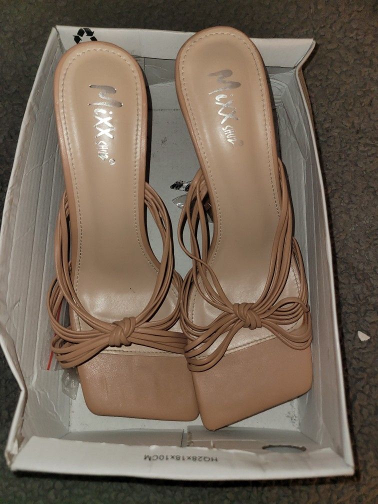 Women's Heels Size 10