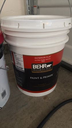 Behr exterior outside paint white 5 gallons