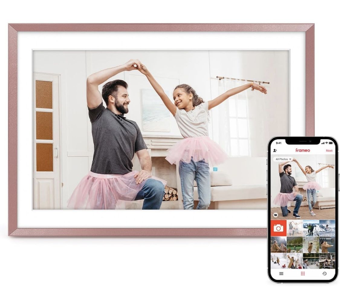 Brand New Digital Picture Frame!