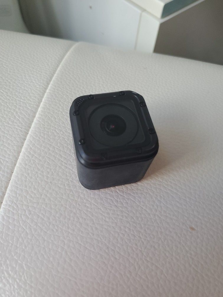 GoPro HERO 4 Session + 64gb Memory