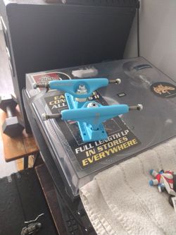 New Pair Of Stage 11 139 Hollow Indy's