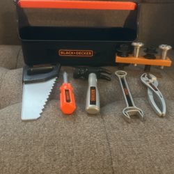 Kids Black And Decker Tool Set With Carrier
