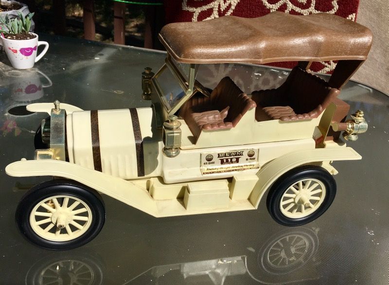 Jim Beam 1909 Thomas Flyer Commemorative Bottle Decanter