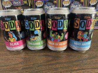 Funko Pop Alice Black Light Edition (4)