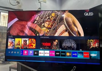 QLED 75 inch Samsung smart tv 4k (open to offers)