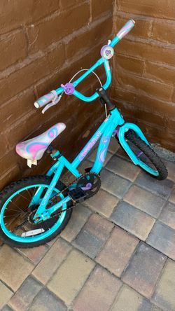 12” bike for girl with helmet