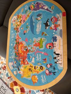 TOI Wooden Map Puzzles