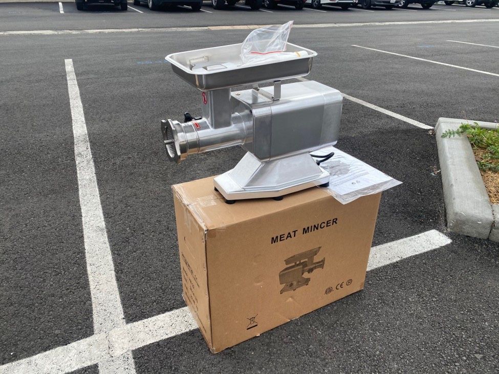 NSF Commercial 1.5HP Meat mincer Grinder 1100W HM-22