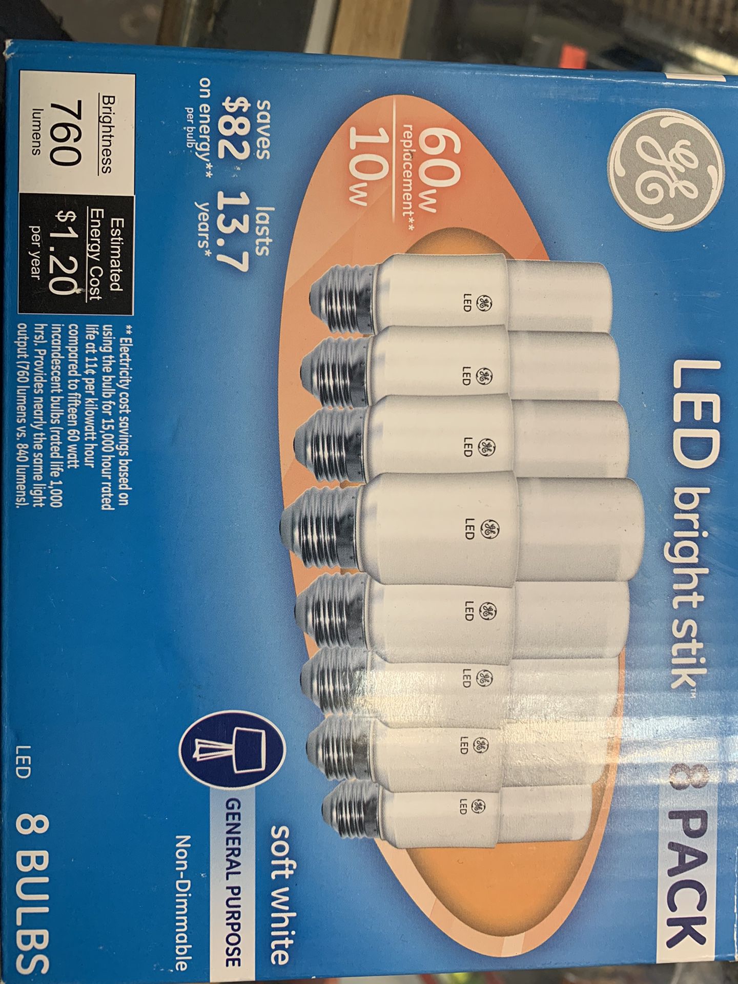 LED light bulb 8 pack