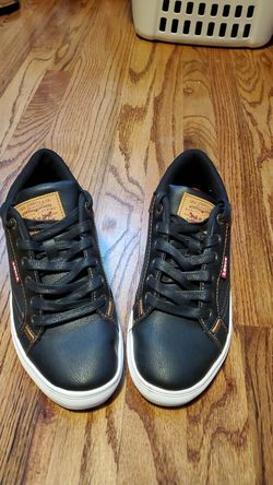 Levi's stratus 501 shoes