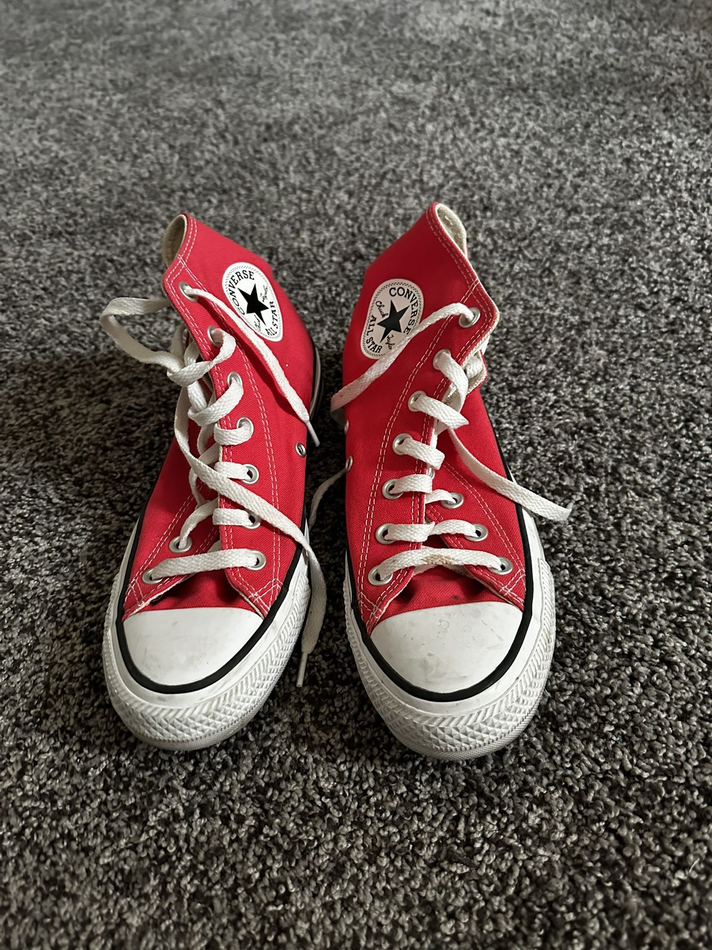 Women’s Pink Converse Shoes Size 8