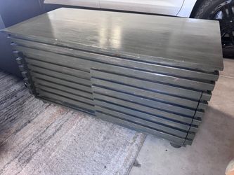 Gray Wood Slatted Coffee Table w/storage