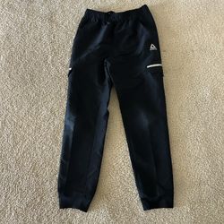 Like new Reebok lightweight Active joggers Size L 10/12