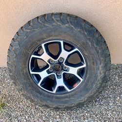 Jeep Wrangler Rubicon Wheel and Tire