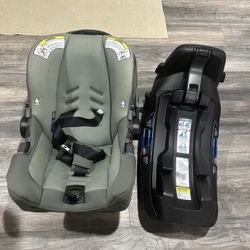 Nuna PIPA RX Infant Car Seat With Base only accept cash
