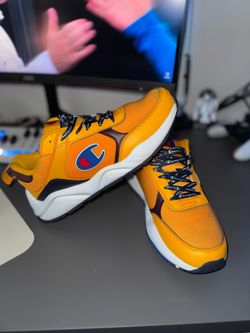 Champions 93Eighteen - Size 8.5