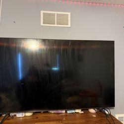 SAMSUNG 65" Class CU7000B Crystal UHD 4K Smart Television UN65CU7000BXZA