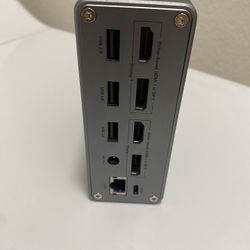 18-In-1 Docking Station USB 3.0 or USB-C Dual Monitor Universal Dock UDS030