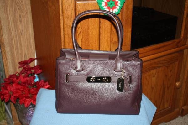 Coach 36514 Swagger Pebble Leather Satchel Carryall Bag Oxblood