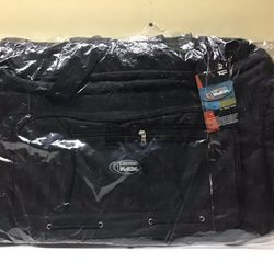 Track Triplegear Travel Bag. 