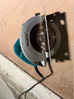 Makita corded saw 15amp