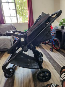 Baby car seat and stroller