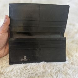 Preloved Wallet