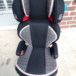 GRACO Car Seat (Move Out Sell)