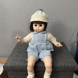 Toy Doll Vintage 1977 Madame Alexander Baby Brother Doll.  Size approximately 14 inches tall.  Preowned never play with.  