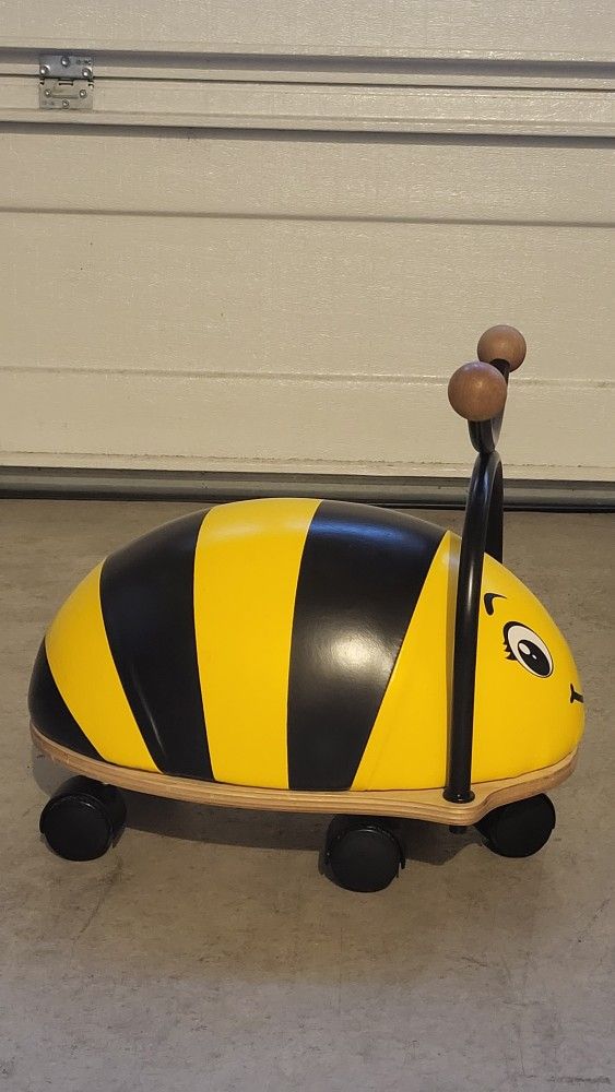 Toddler Rolling Hoeybee Toy