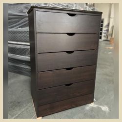 5 Drawer Dresser 