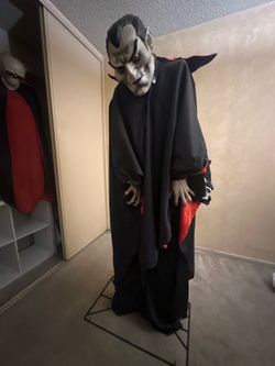 Vampire Prop, Halloween prop, decoration
