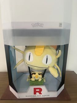 SDCC 2026 meowth plush