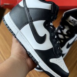 Nike Dunk High “Panda”, Size 8.5