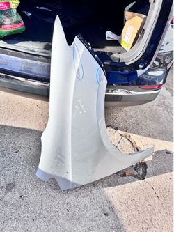 2017 to 2025 CHRYSLER PACIFICA FENDER RH