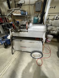 Rigid 535 Pipe Threader!