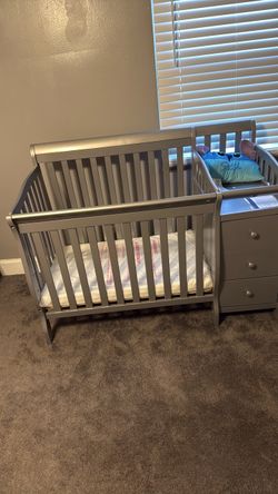 Baby crib