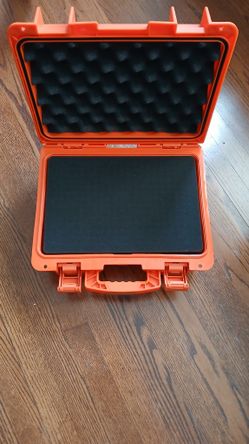 Invicta P&H Hard Plastic Box For Watches, Optics, Etc