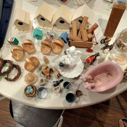 Birdhouses, Mini Crafts, And More