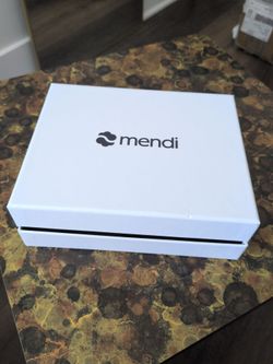 Mendi Headset $100