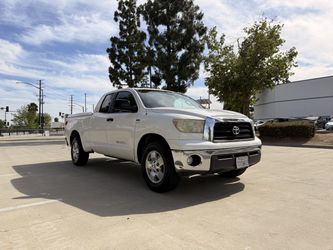 2007 Toyota Tundra SR5 - Clean title - Free Warranty!!!